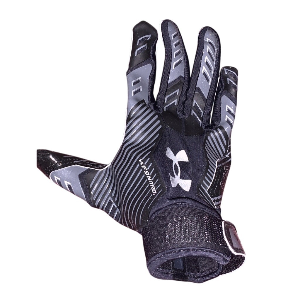 Under Armour Black‎ and Silver Athletic Gloves